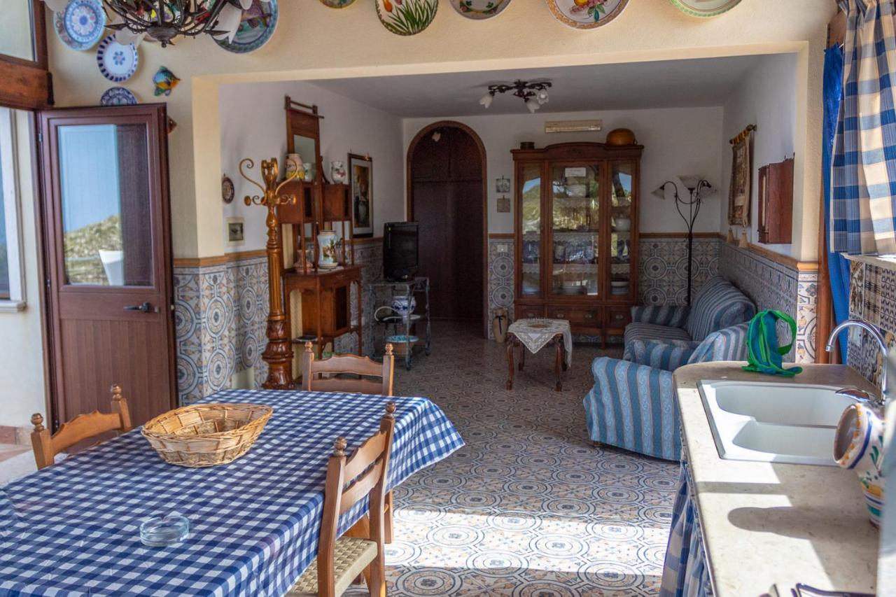 Villa Azzurra Con Vista Sul Mare San Vito Lo Capo Bagian luar foto