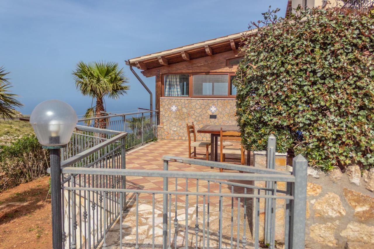 Villa Azzurra Con Vista Sul Mare San Vito Lo Capo Bagian luar foto
